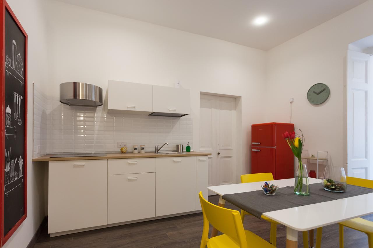 Your Apartment Il-Furjana Exteriör bild